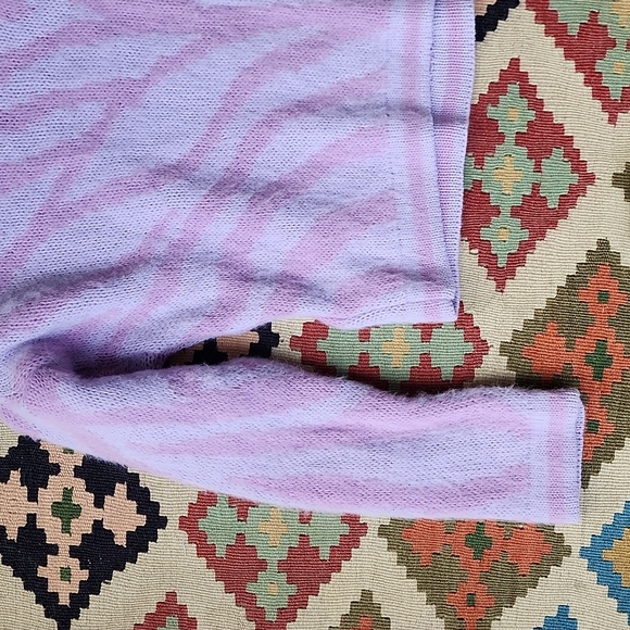 Nasty Gal Crop Top Sweater - Picture 2 of 3